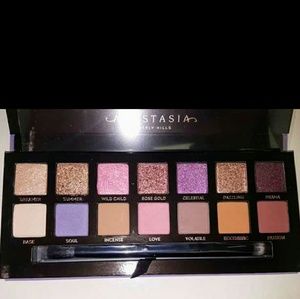 Anastasia Beverly Hills